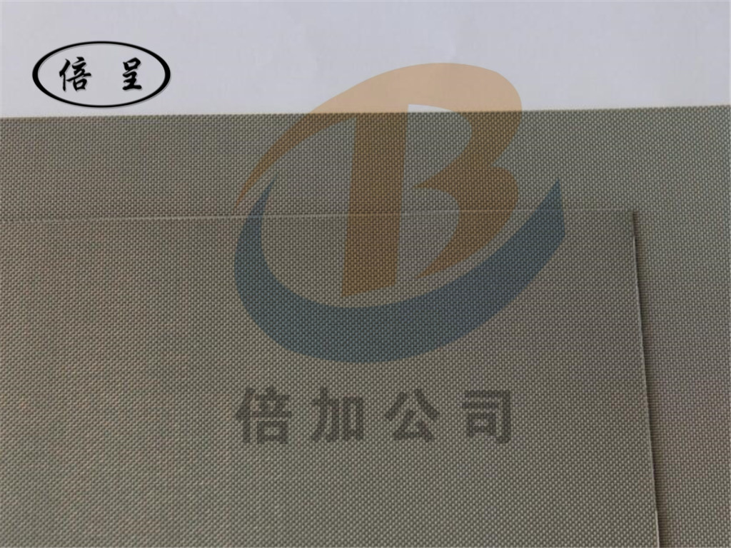 加護(hù)網(wǎng)型金屬纖維燒結(jié)氈 加護(hù)網(wǎng)型金屬纖維燒結(jié)氈